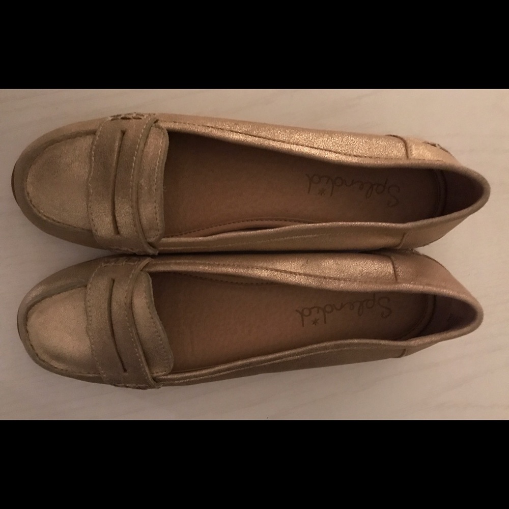 Splendid size 8.5 gold loafers