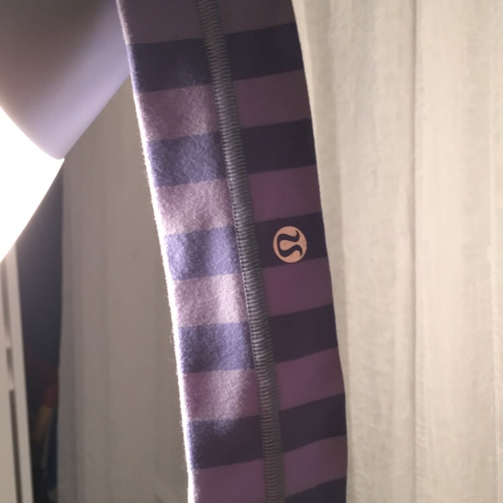 Lulu lemon striped headband