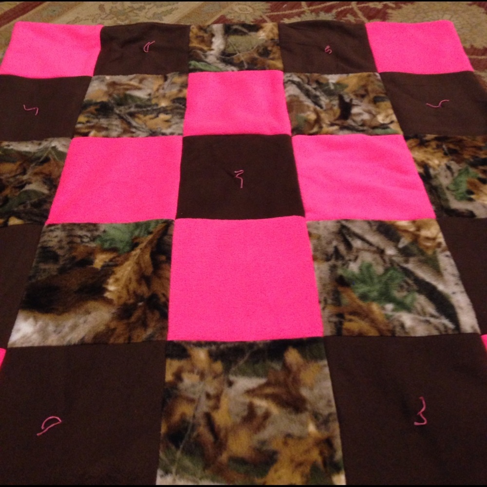 Fleece baby blanket