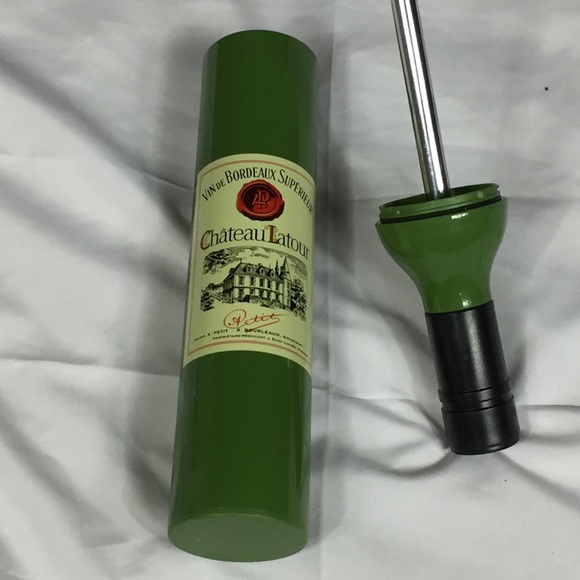 Umbrella in a Bottle - Picture 3 of 4