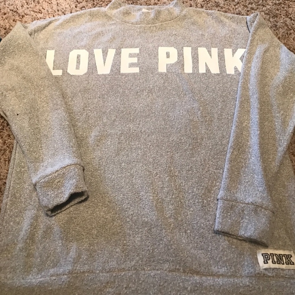 Victoria secret stadium mock kneck shirt