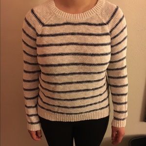 Forever 21 sweatshirt-like new