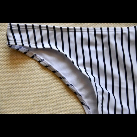 Stripe Off Shoulder Bikini - Picture 6 of 6