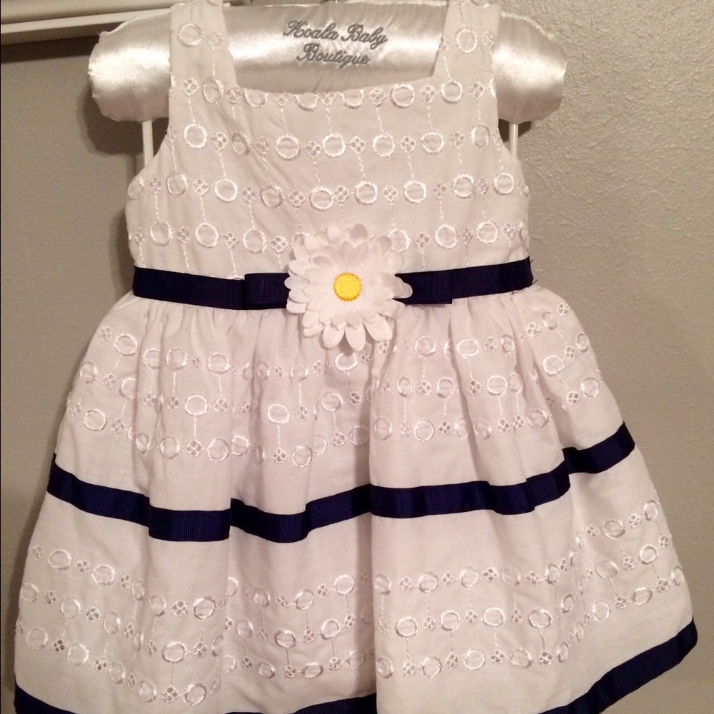 White & navy sunflower dress for baby girl 🌻