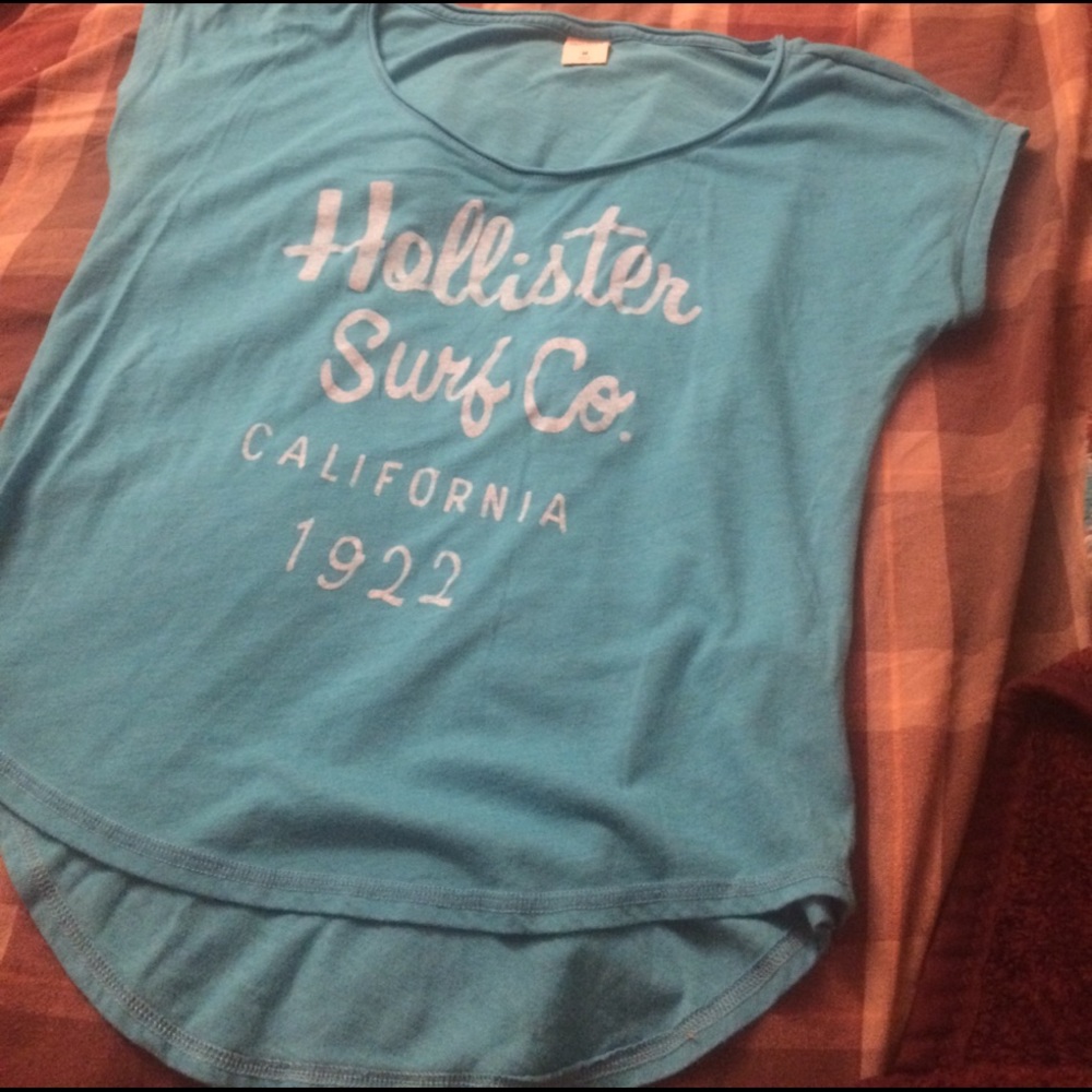 Hollister shirt