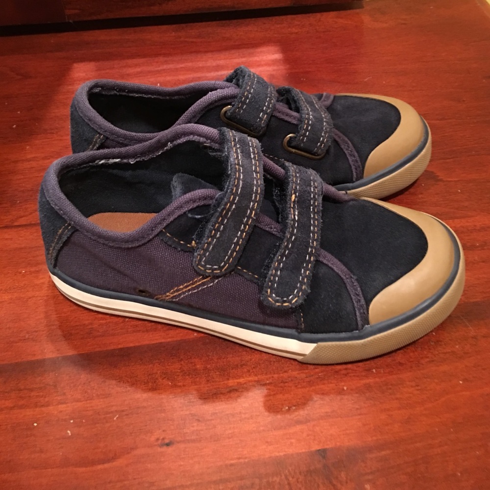 Cute casual shoes
