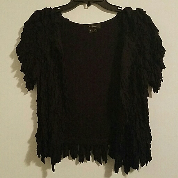 Unique Ruffled Cardigan - Picture 3 of 4