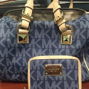 Michael kors Grayson set lowest!!