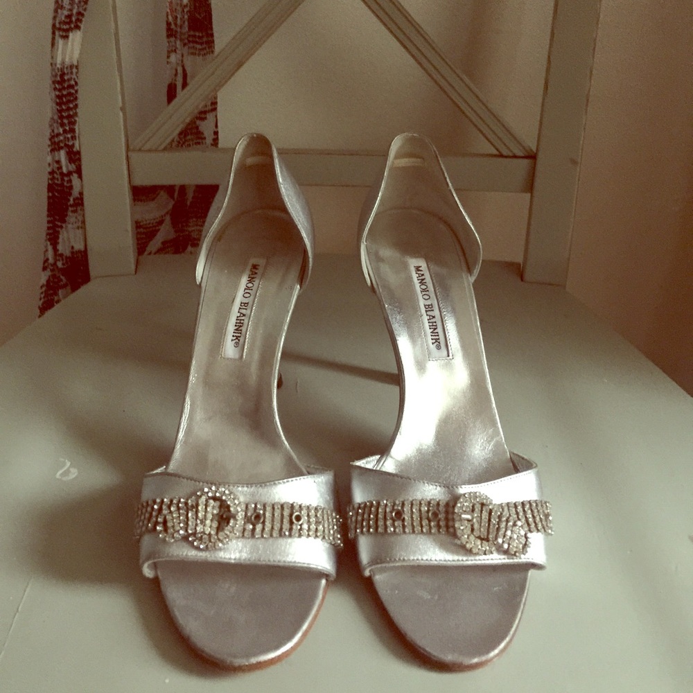 Brand new never worn Manolo Blahniks!!!