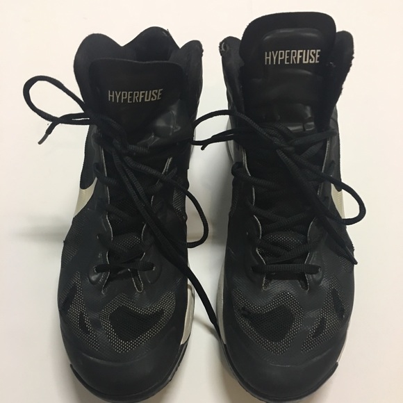 Men's Nike Hyperfuse - Picture 1 of 7