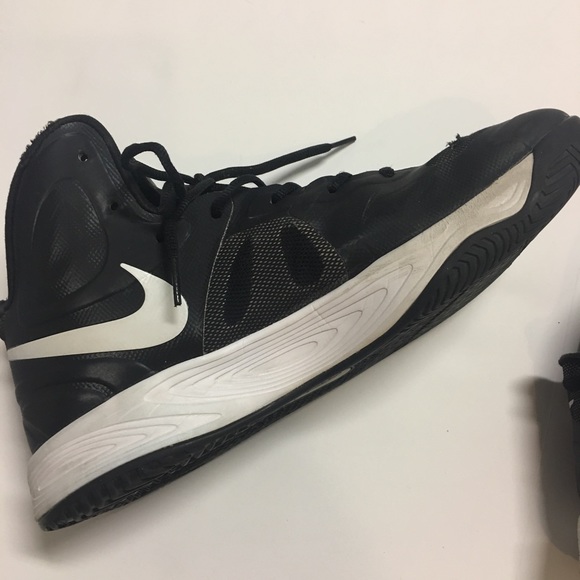 Men's Nike Hyperfuse - Picture 7 of 7