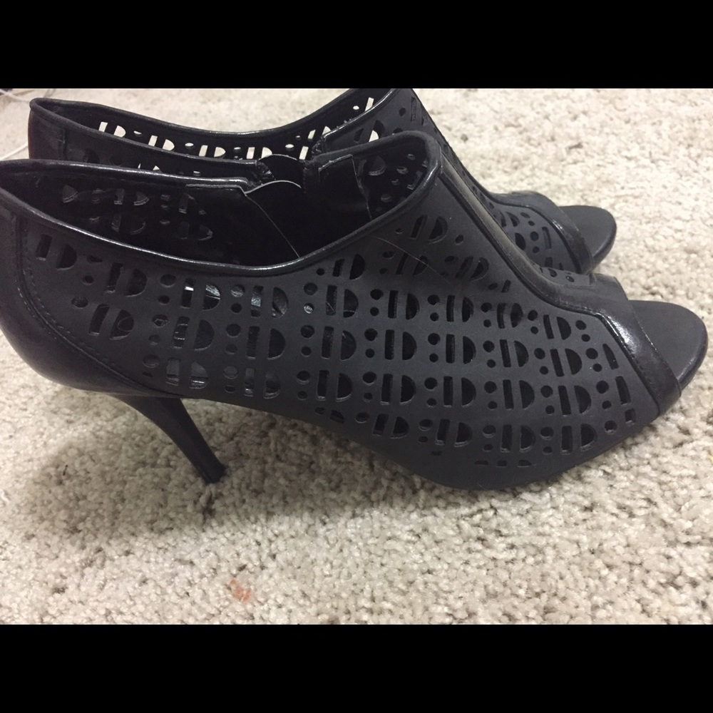 Black heels