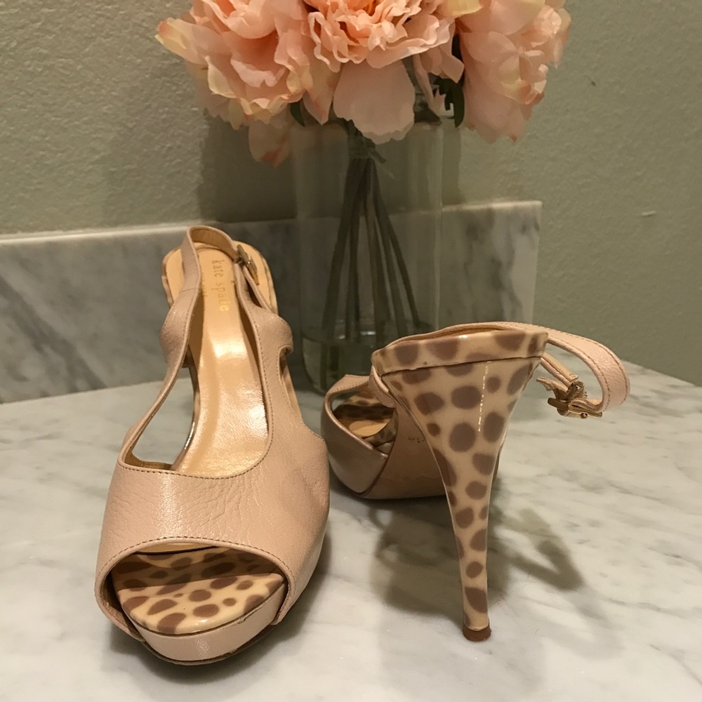 Kate Spade 7.5 Nude with Spotted Heel