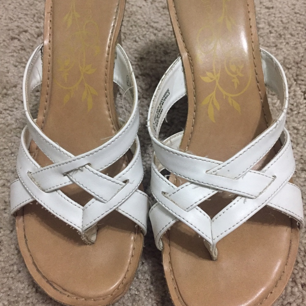 White and tan pumps!