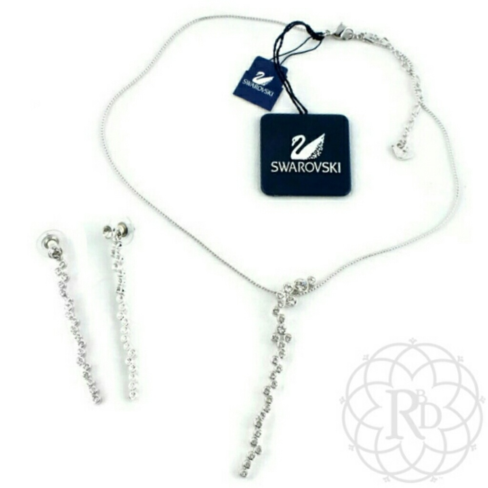 Swarovski Crystal Drop Pendant & Earring Set