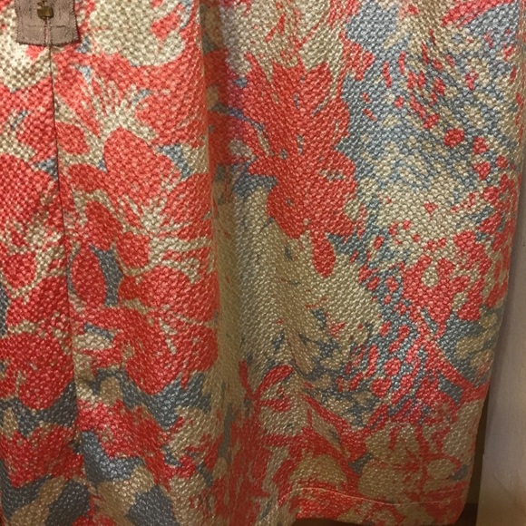 Flowery dress with a fun back! - Picture 3 of 3