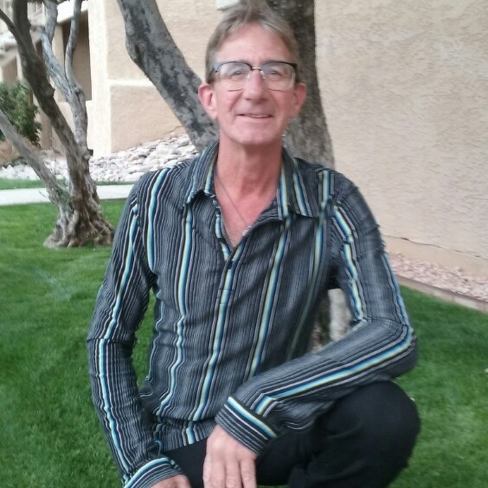 Meet your Posher, Kenny