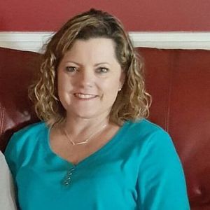 Meet your Posher, Renee'