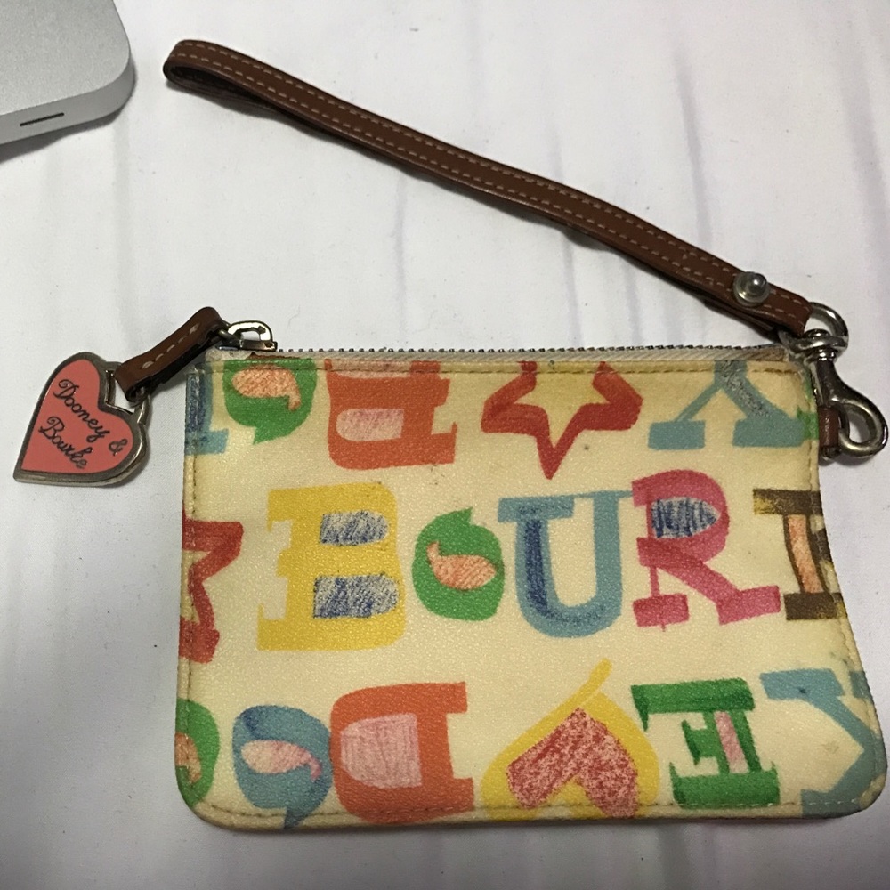 Dooney & Bourke