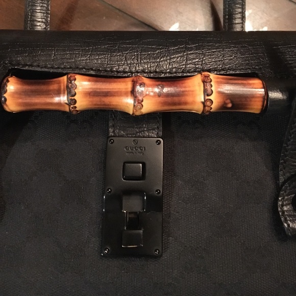Authentic Gucci bag - Picture 2 of 5