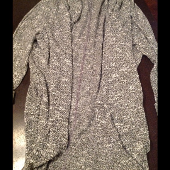 Boucle cardi shawl black mix 💕💕 - Picture 2 of 3