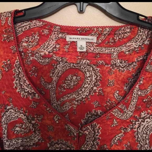 NWOT BANANA REPUBLIC blouse top - Picture 3 of 5