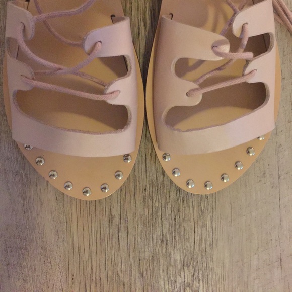 • lace-up sandal • - Picture 7 of 8