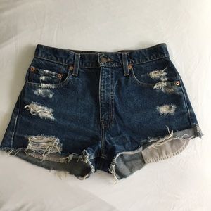 Vintage Levi's 505 ripped shorts