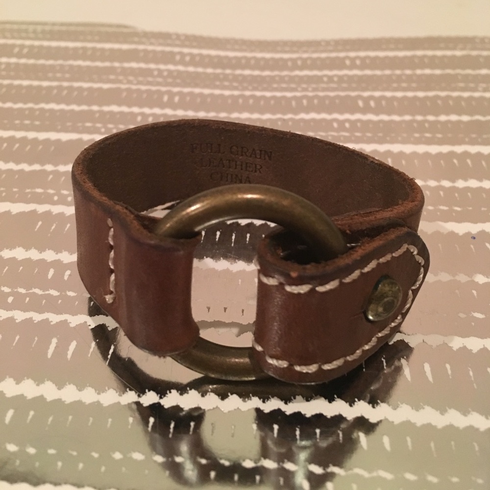 Leather bracelet