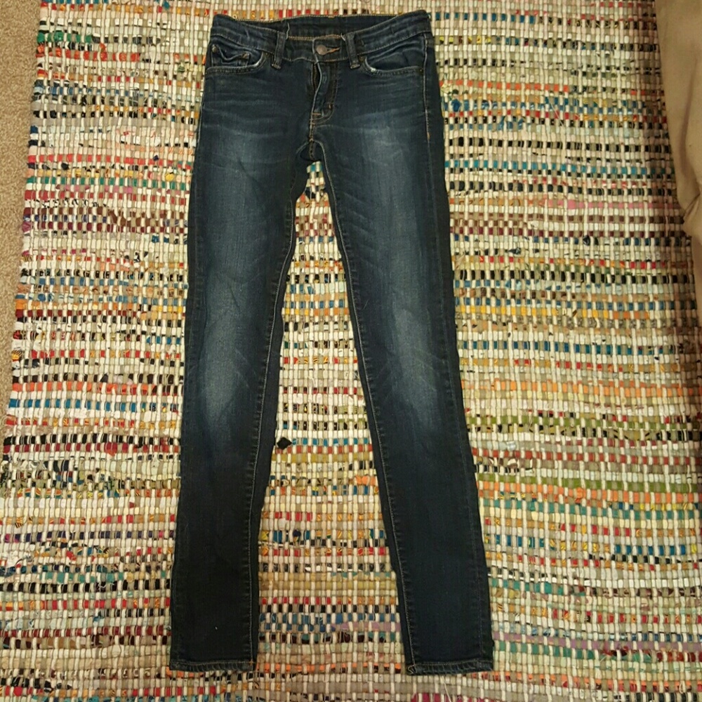 Skinny jeans