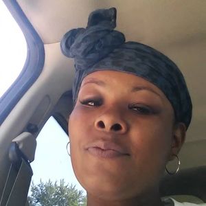 Meet your Posher, Renada