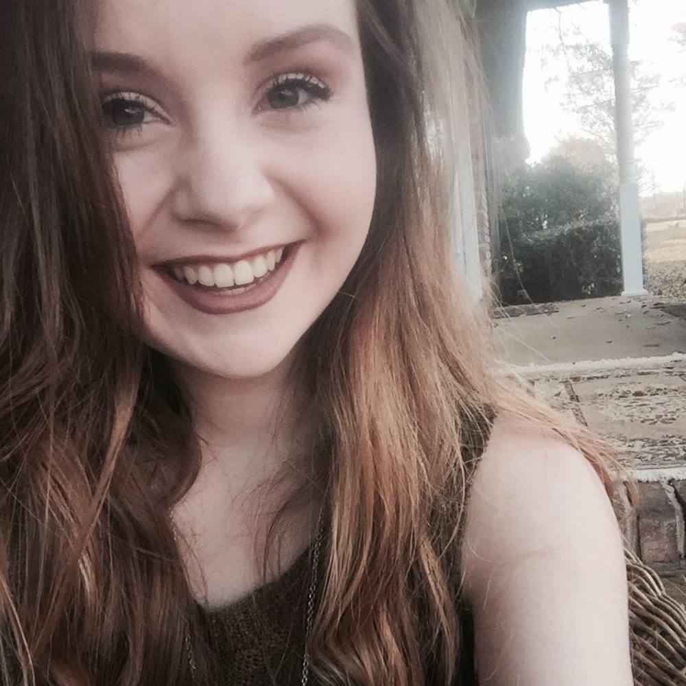 Meet your Posher, Lacy