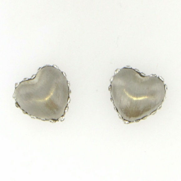 NEW! Silver matte heart earrings with crystals 💎 - Picture 1 of 2