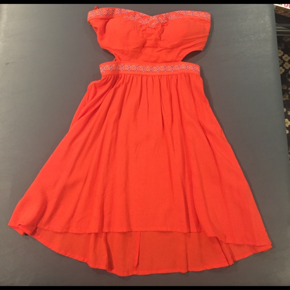 Orange Roxy cutout dress. Size M.