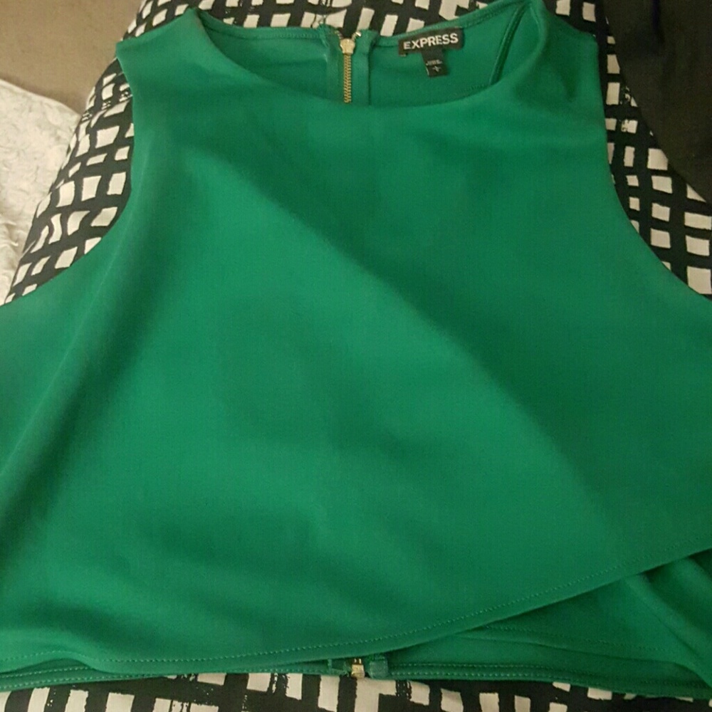 Express green crop top
