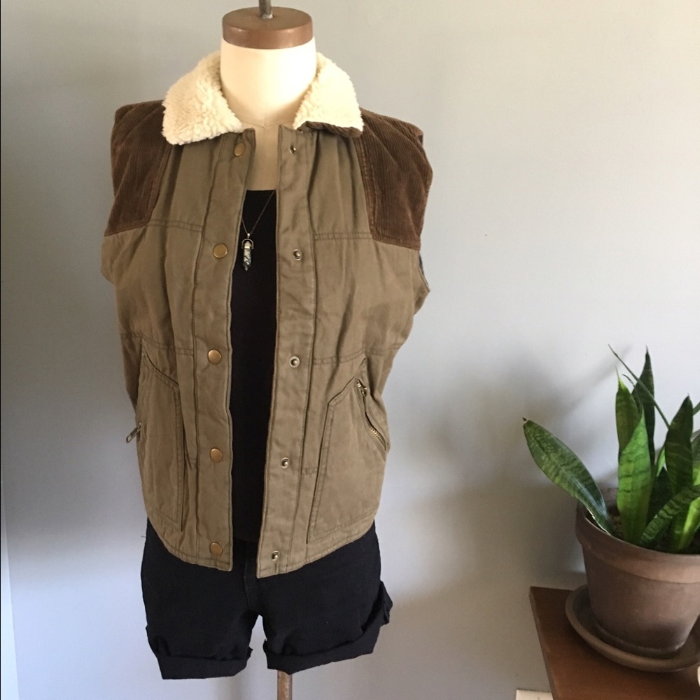 TOPSHOP waxed canvas heritage vest