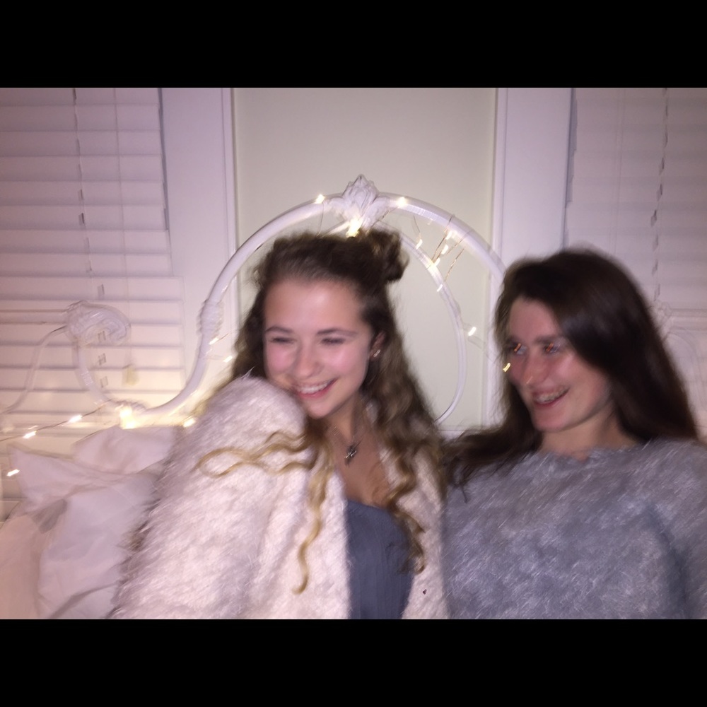 Meet your Posher, Isabelle