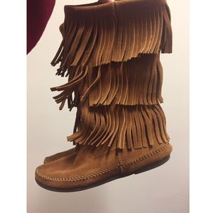 Minnetonka Calf Fringe Boots