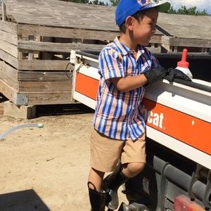 Meet your Posher, Ariana