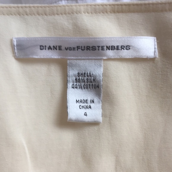 *SOLD** DVF Wrap Top - Picture 8 of 8