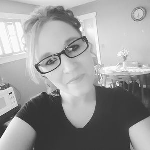 Meet your Posher, Celina