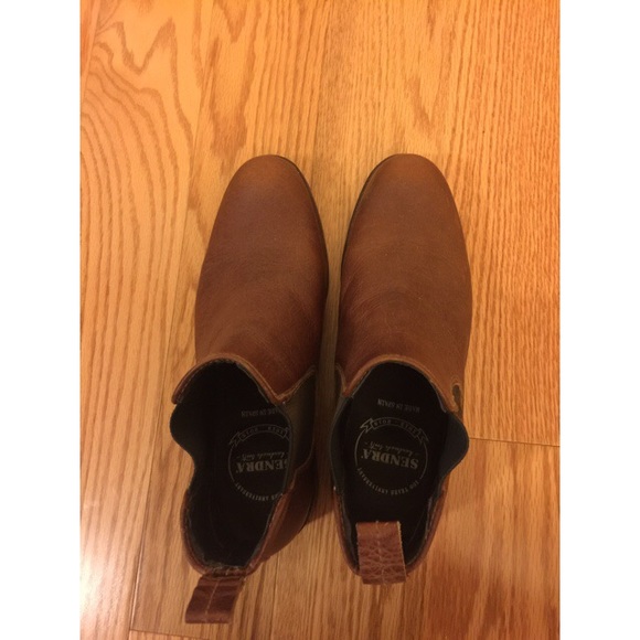 Chelsea leather boots - Picture 2 of 6