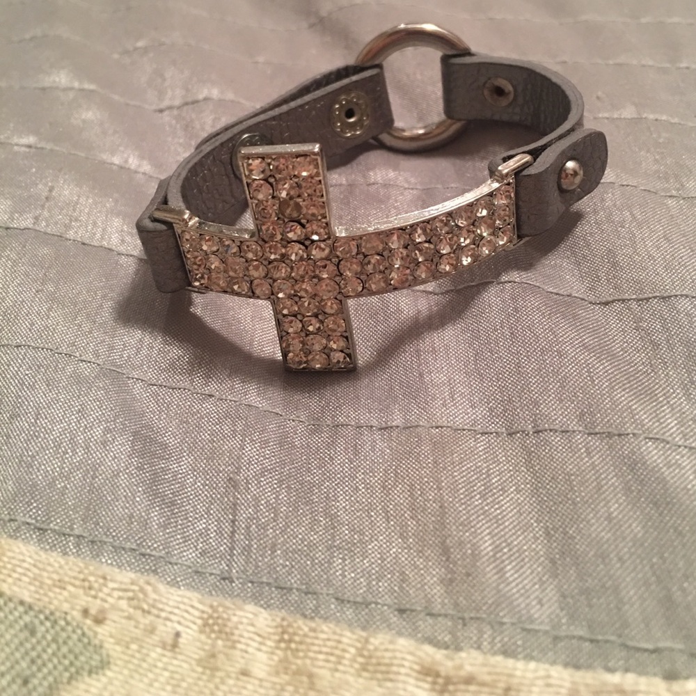 Silver crystal cross bracelet. Adjustable.