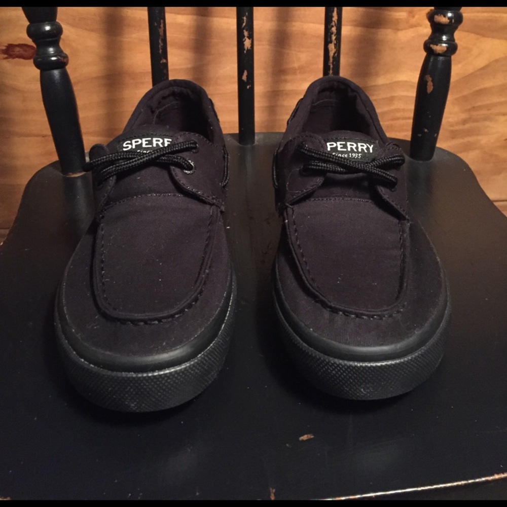 Sperry canvas boat shoe
