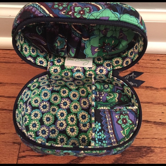 Vera Bradley Handbags - Vera Bradley Travel Jewelry Organizer