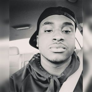 Meet your Posher, Gregory