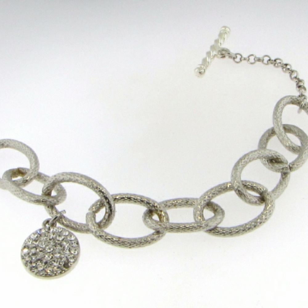 NEW! WHITE GOLD TONE PAVE' TOGGLE BRACELET?