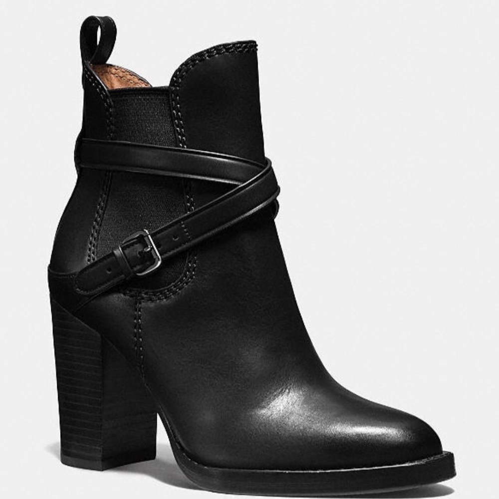 COACH Jackson Leather Bootie Size 7