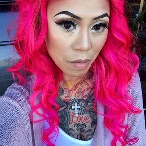 Meet your Posher, Thuy