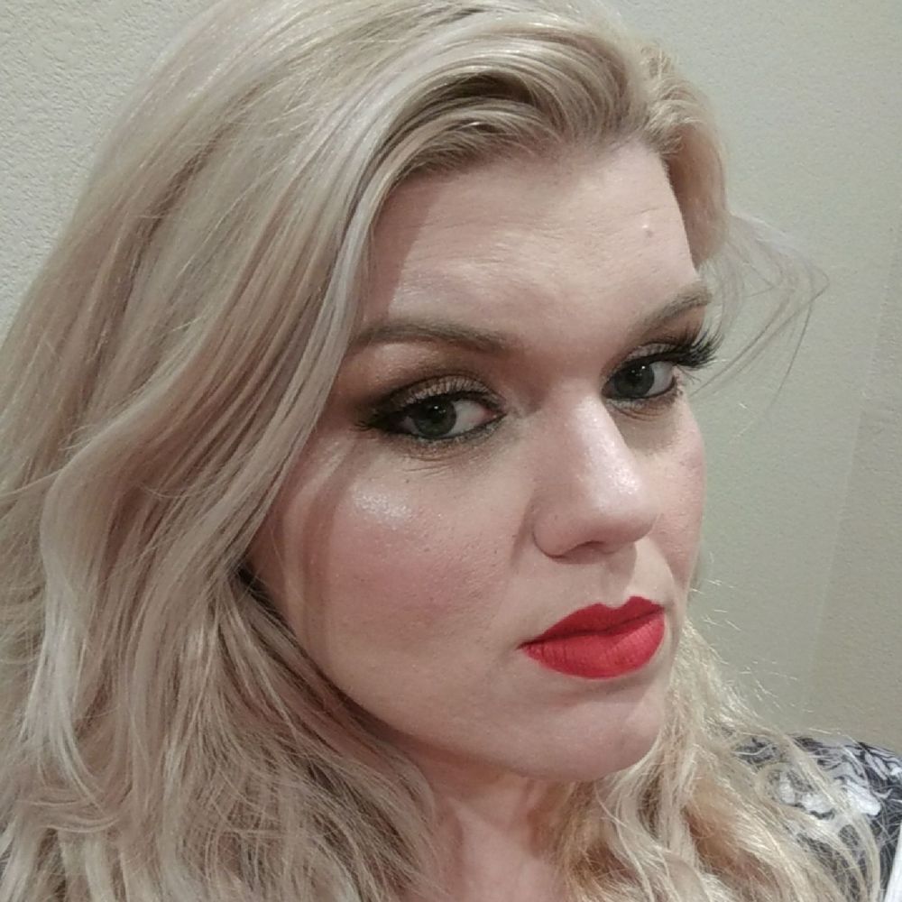 Meet your Posher, Jaqui